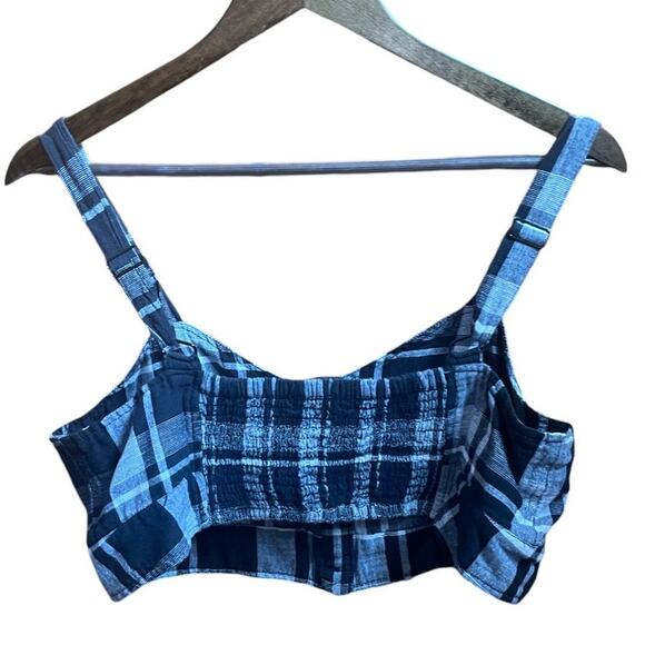 American Eagle Plaid Crop Top - Picture 2 of 5